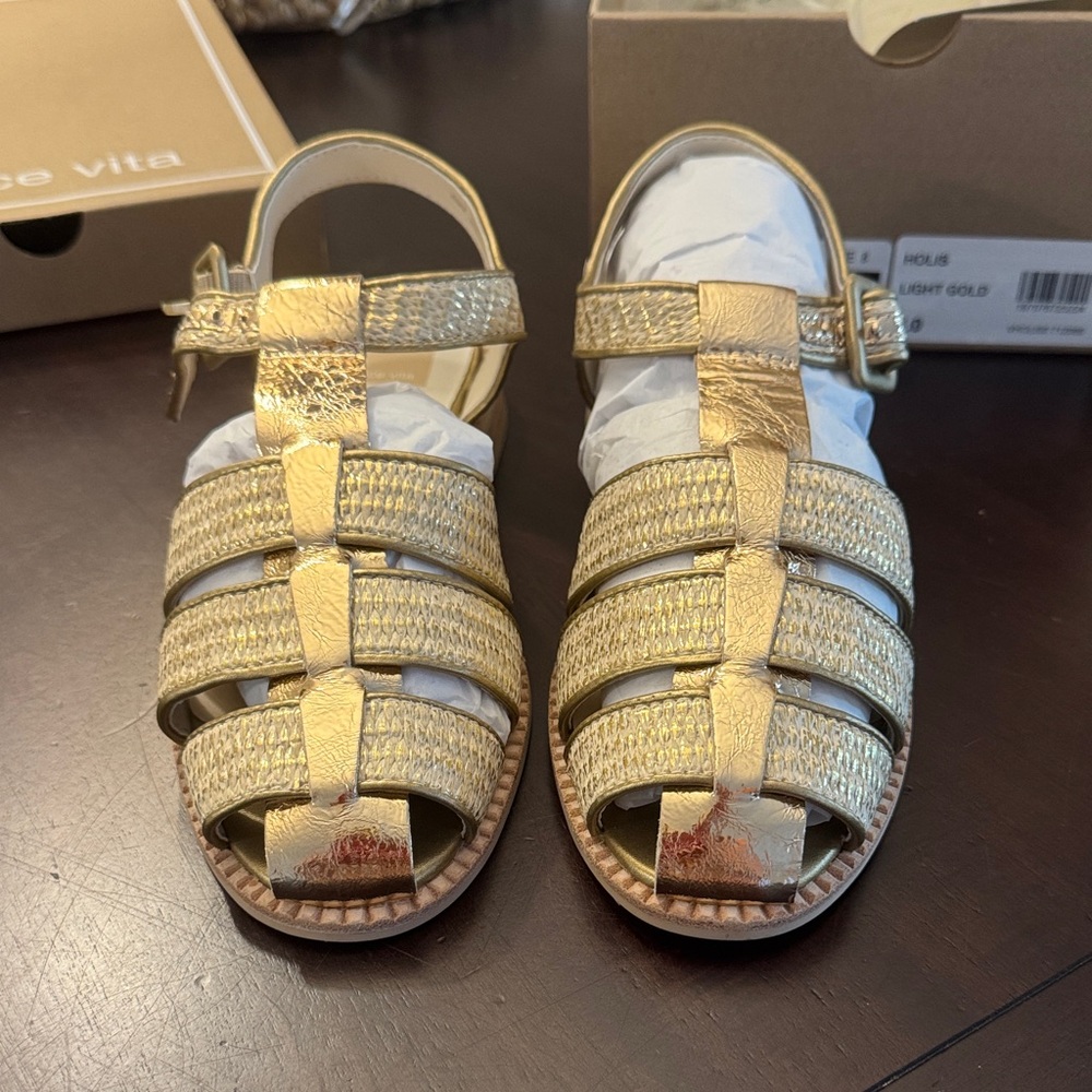 Dolce Vita Fisherman Sandals